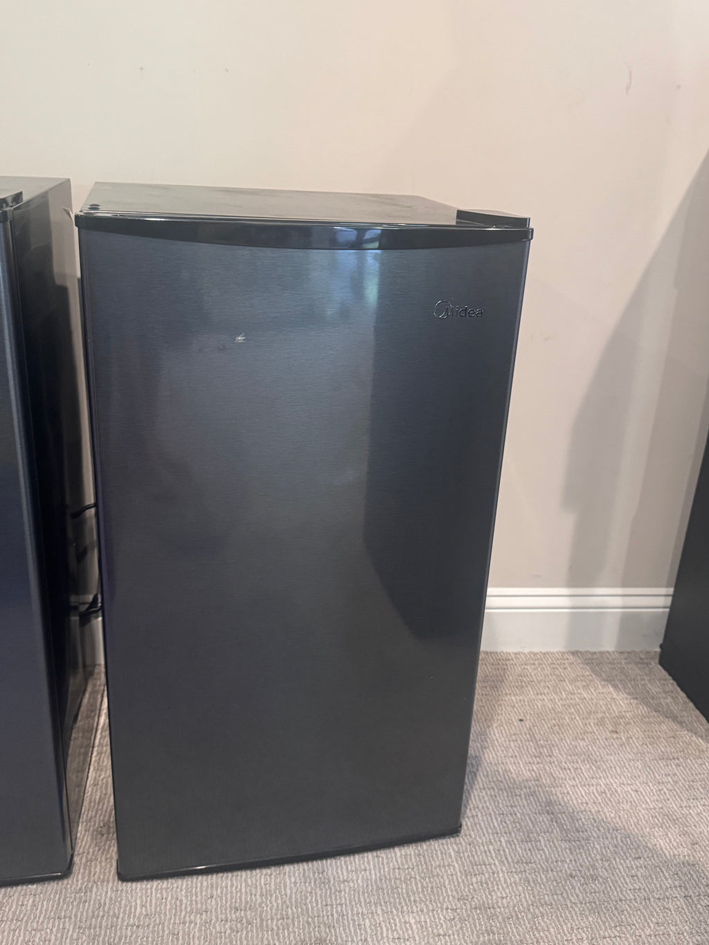 Midea Compact Refrigerator, 3.3 cu ft, Black