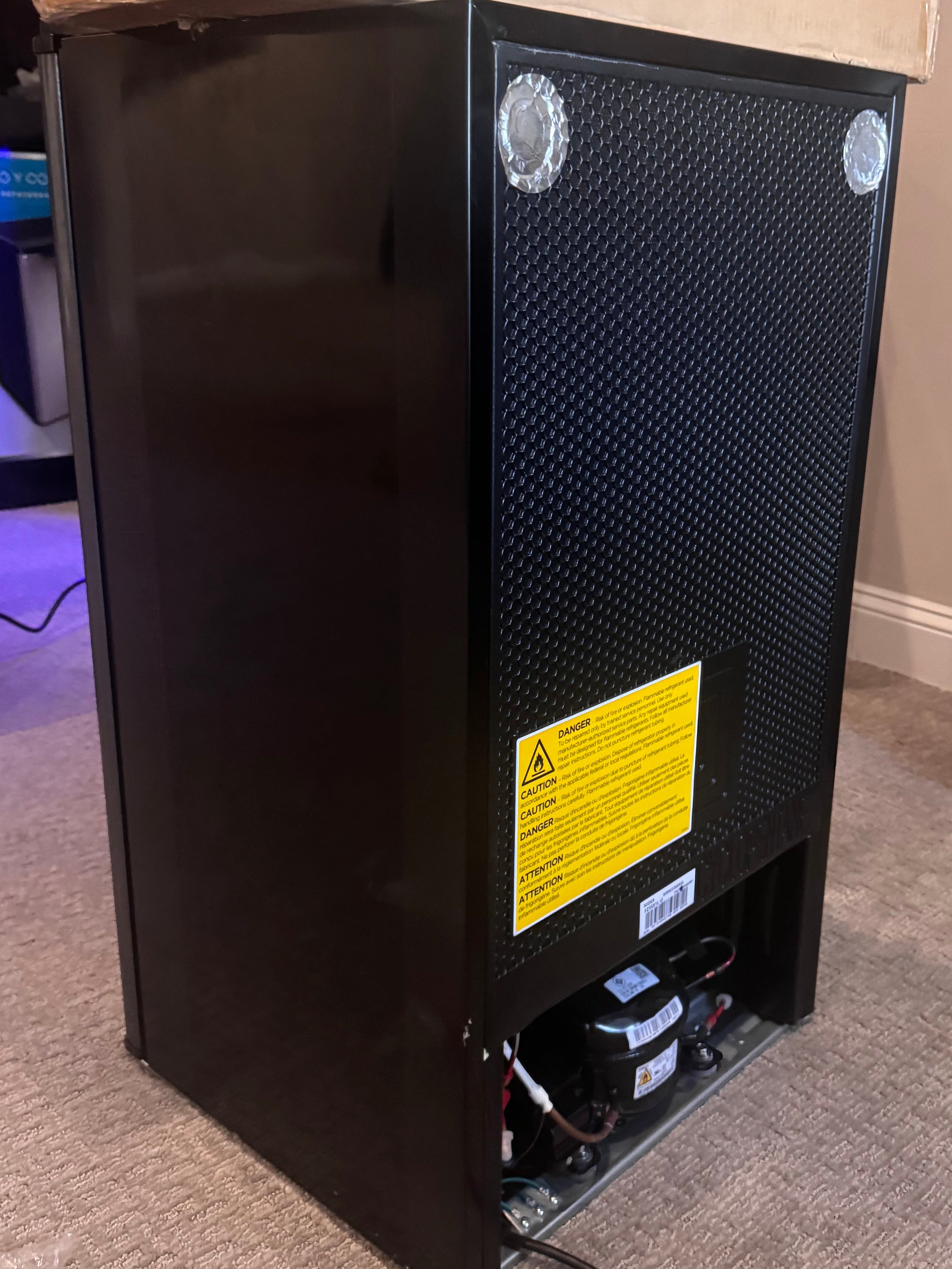 Midea Compact Refrigerator, 3.3 cu ft, Black