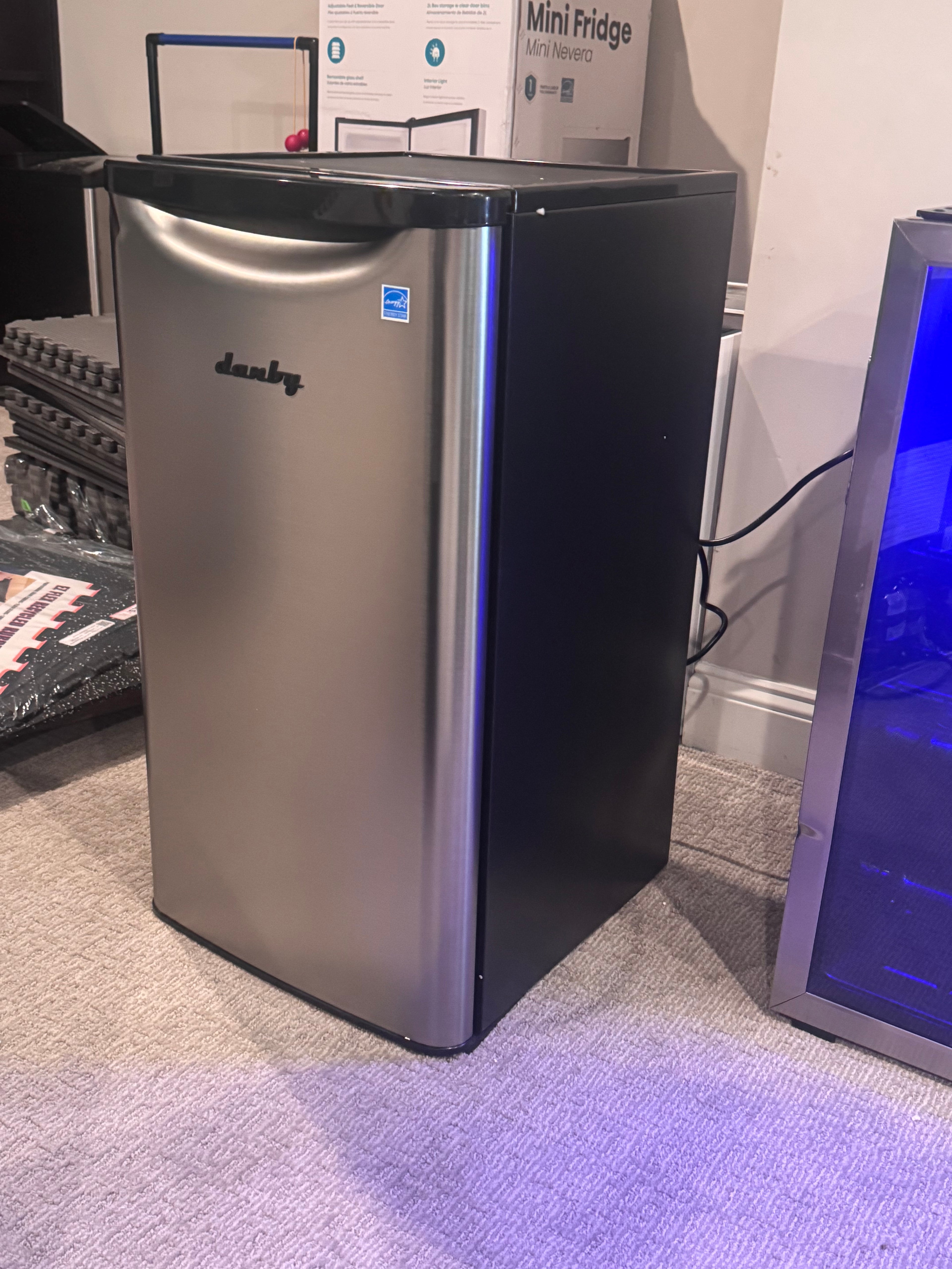 Danby 3.3 cu. ft. Compact Fridge in Stainless Steel Look(SMALL DENT)