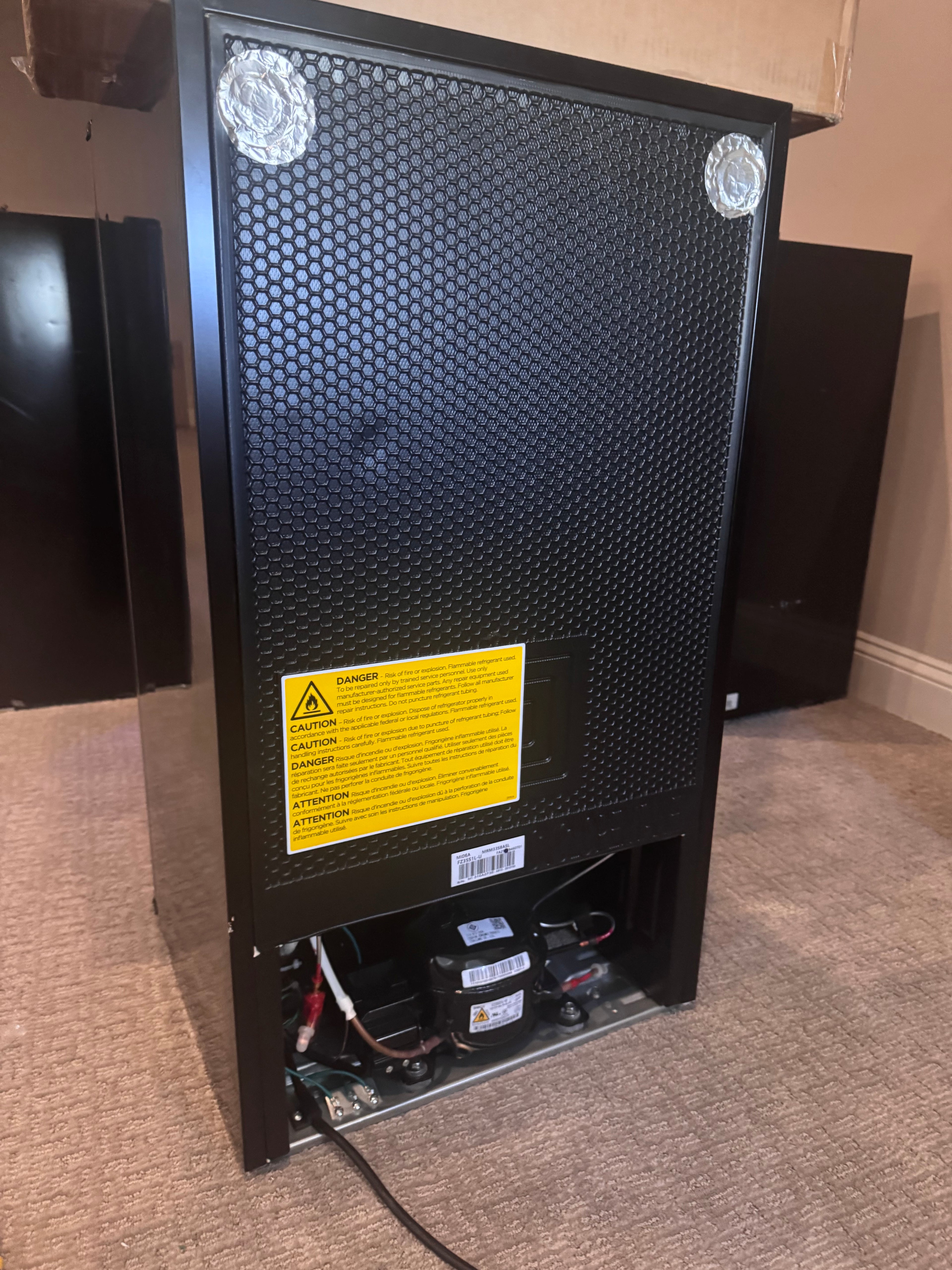 Midea Compact Refrigerator, 3.3 cu ft, Black